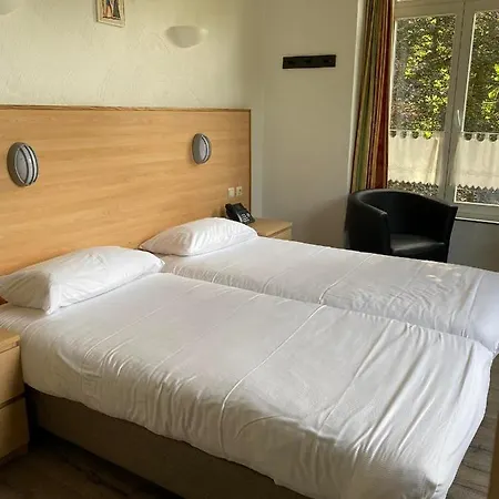 Parkhotel Des Effats فندق 3*
