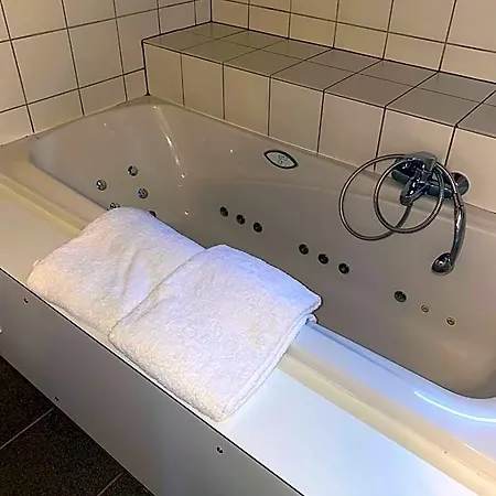 Parkhotel Des Effats 3* فيلسالم