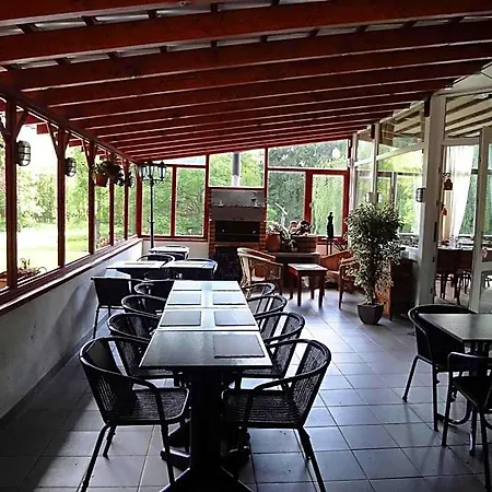 Parkhotel Des Effats 3* ווילסלאם